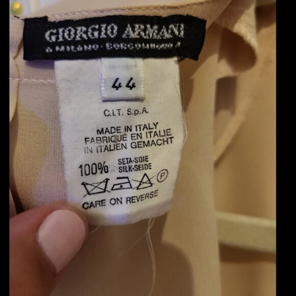 Vintage Giorgio Armani blouse Size 44 - Picture 3 of 6